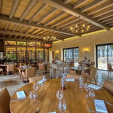 Hotel Domaine De Monrecour - & Restaurant - Proche De Sarlat 4*