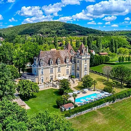 Hotel Domaine De Monrecour - & Restaurant - Proche De Sarlat 4*